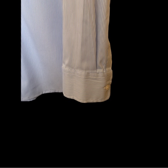 H&M Blue and White Striped Shirt - Picture 7 of 7